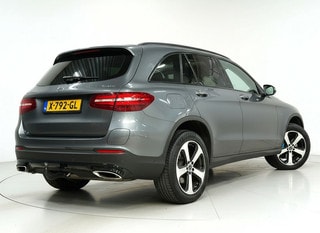 Thumbnail Mobil 4