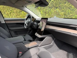 Thumbnail Mobil 3