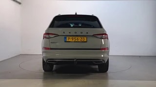 Thumbnail Mobil 6
