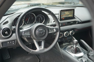 Thumbnail Mobil 4