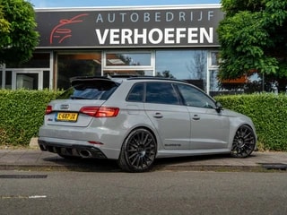 Thumbnail Mobil 8