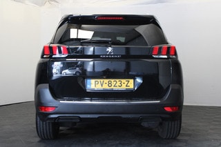 Thumbnail Mobil 8