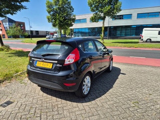 Thumbnail Mobil 6