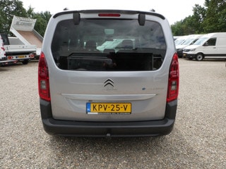 Thumbnail Mobil 4