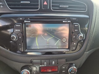 Thumbnail Mobil 4