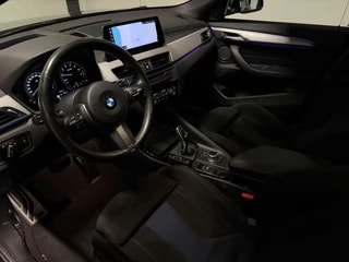 Thumbnail Mobil 10