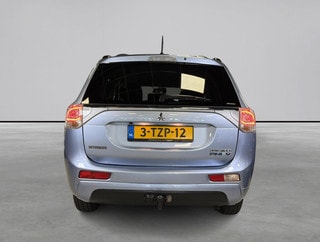 Thumbnail Mobil 4