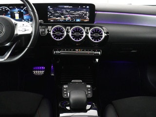 Thumbnail Mobil 9