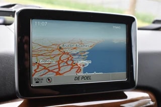 Thumbnail Mobil 9