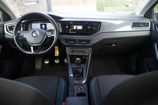 Thumbnail Mobil 10