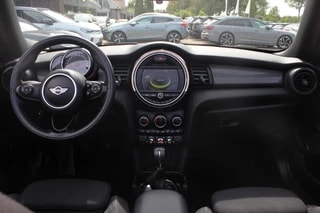 Thumbnail Mobil 2