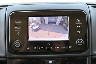 Thumbnail Mobil 6