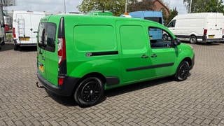 Thumbnail Mobil 9