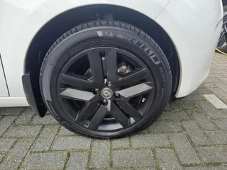 Thumbnail Mobil 5