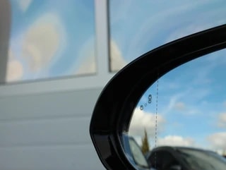 Thumbnail Mobil 10