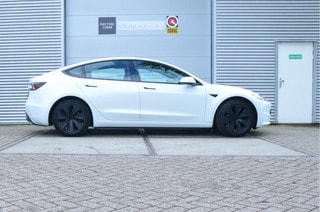 Thumbnail Mobil 7