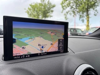 Thumbnail Mobil 7