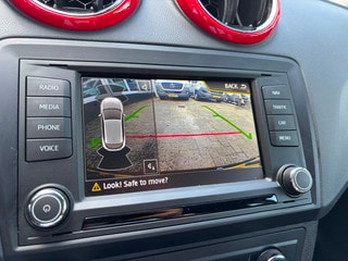 Thumbnail Mobil 6