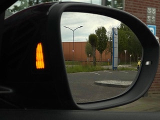 Thumbnail Mobil 9