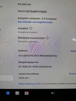 Thumbnail Mobil 8