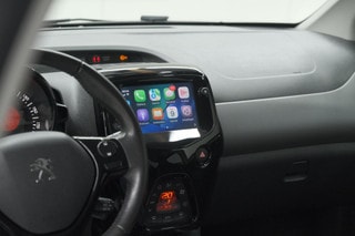 Thumbnail Mobil 6