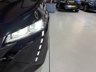 Thumbnail Mobil 10