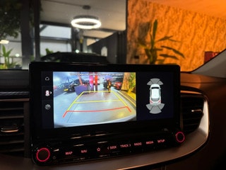 Thumbnail Mobil 9