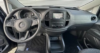 Thumbnail Mobil 2