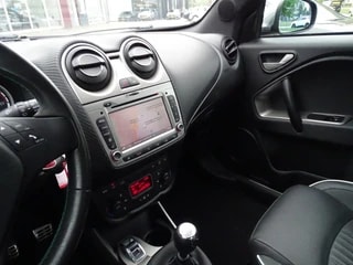 Thumbnail Mobil 10