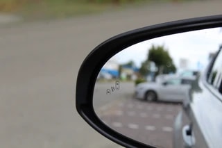Thumbnail Mobil 3