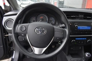 Thumbnail Mobil 4