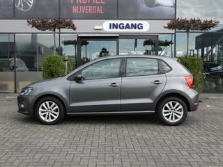 Thumbnail Mobil 6