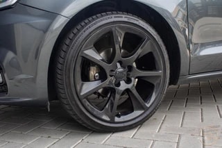 Thumbnail Mobil 10