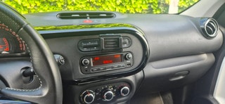 Thumbnail Mobil 4