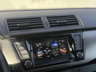 Thumbnail Mobil 9