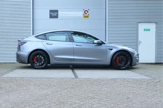 Thumbnail Mobil 8