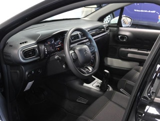 Thumbnail Mobil 10