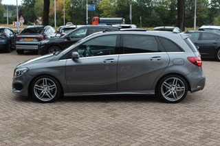 Thumbnail Mobil 7