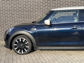 Thumbnail Mobil 7