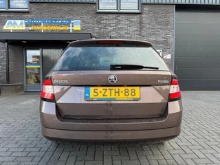 Thumbnail Mobil 6