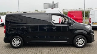 Thumbnail Mobil 4