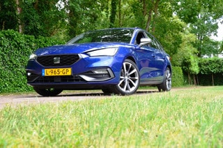 Thumbnail Mobil 9