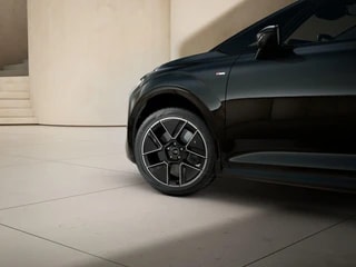 Thumbnail Mobil 8