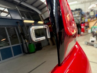 Thumbnail Mobil 10
