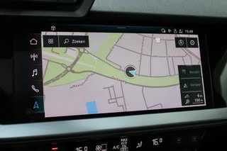 Thumbnail Mobil 9