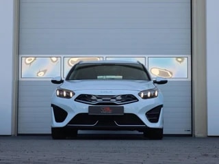 Thumbnail Mobil 8
