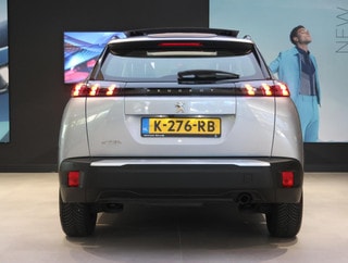 Thumbnail Mobil 8
