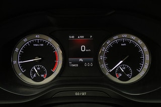 Thumbnail Mobil 4