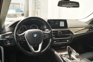 Thumbnail Mobil 10