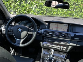 Thumbnail Mobil 10